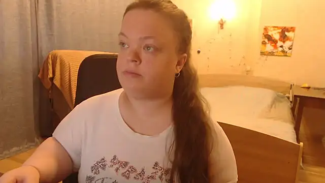 Janiffer MiMi online show from 01-26-25, 05:23