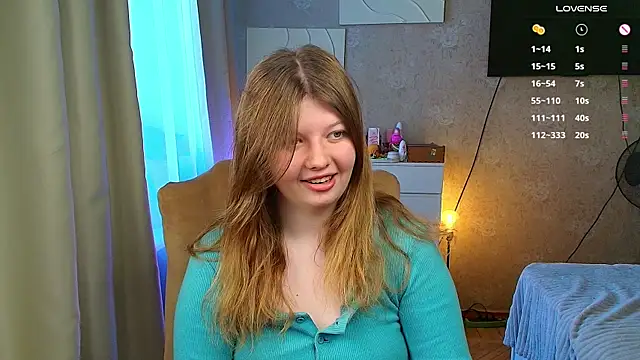 Snapshot of Vivian_cutie chatting on 11-15-25, 10:34 Vivian cutie online show from 11-15-25, 10:34