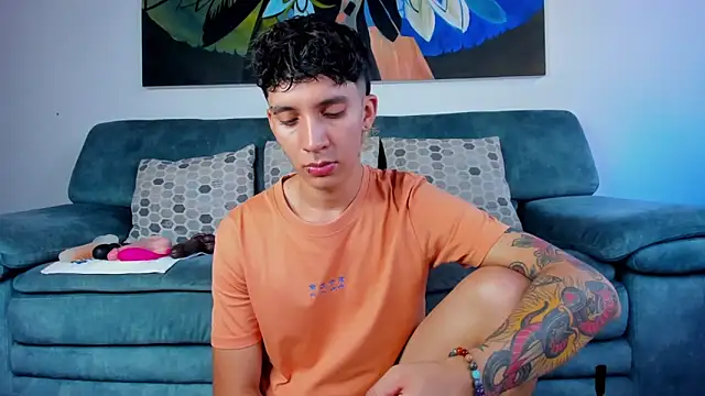 Snapshot of JacoboSwam chatting on 12-10-24, 09:33 JacoboSwam online show from 12-10-24, 09:33