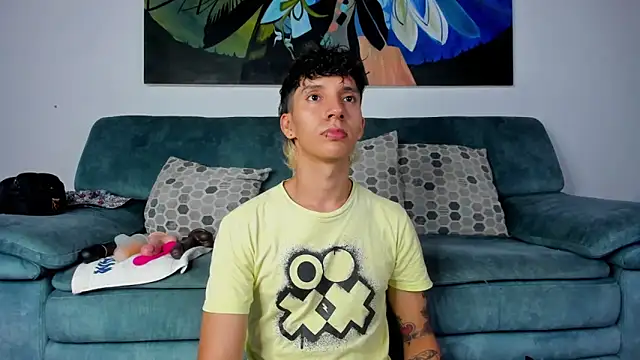 Snapshot of JacoboSwam chatting on 12-15-24, 04:29 JacoboSwam online show from 12-15-24, 04:29