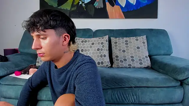 Snapshot of JacoboSwam chatting on 12-23-24, 09:40 JacoboSwam online show from 12-23-24, 09:40