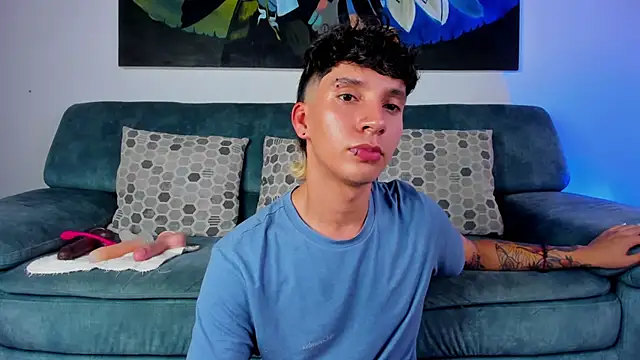 Snapshot of JacoboSwam chatting on 12-30-24, 09:40 JacoboSwam online show from 12-30-24, 09:40