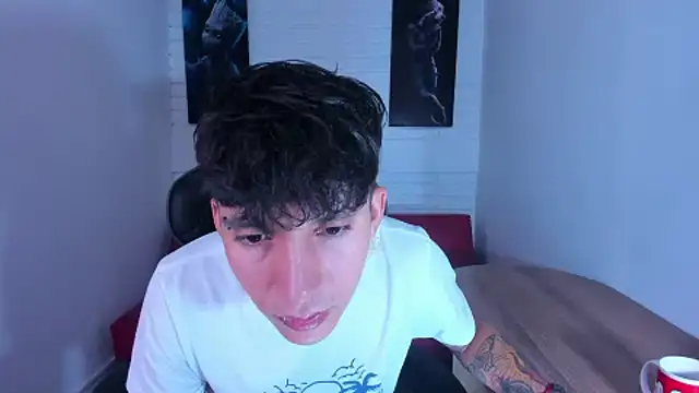 Snapshot of JacoboSwam chatting on 01-14-25, 12:56 JacoboSwam online show from 01-14-25, 12:56