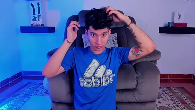 Snapshot of JacoboSwam chatting on 01-16-25, 09:51 JacoboSwam online show from 01-16-25, 09:51