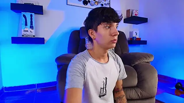 Snapshot of JacoboSwam chatting on 02-09-25, 11:36 JacoboSwam online show from 02-09-25, 11:36