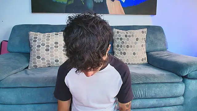 Snapshot of JacoboSwam chatting on 02-23-25, 12:05 JacoboSwam online show from 02-23-25, 12:05