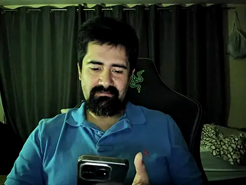 VonDoomdelToro online show from 11-02-25, 06:05