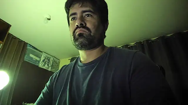 Snapshot of VonDoomdelToro chatting on 05-27-26, 06:10 VonDoomdelToro online show from 05-27-26, 06:10