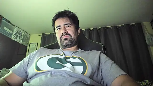 Snapshot of VonDoomdelToro chatting on 05-29-26, 04:43 VonDoomdelToro online show from 05-29-26, 04:43