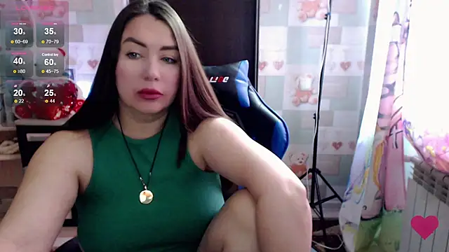 Snapshot of Korolek12 chatting on 02-18-25, 08:05 Korolek12 online show from 02-18-25, 08:05