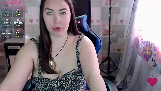 Snapshot of Korolek12 chatting on 03-06-25, 01:24 Korolek12 online show from 03-06-25, 01:24