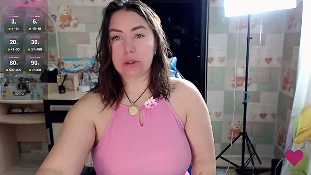 Snapshot of Korolek12 chatting on 12-01-25, 04:50 Korolek12 online show from 12-01-25, 04:50