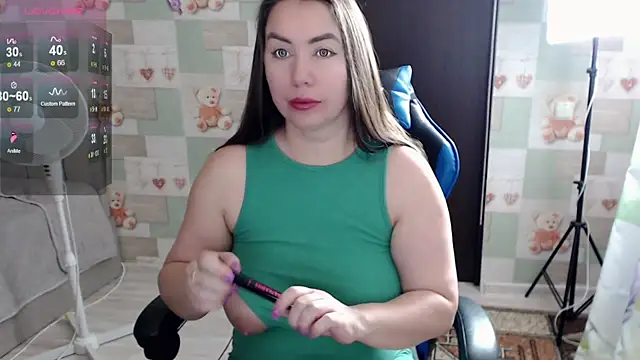 Snapshot of Korolek12 chatting on 07-15-26, 03:23 Korolek12 online show from 07-15-26, 03:23