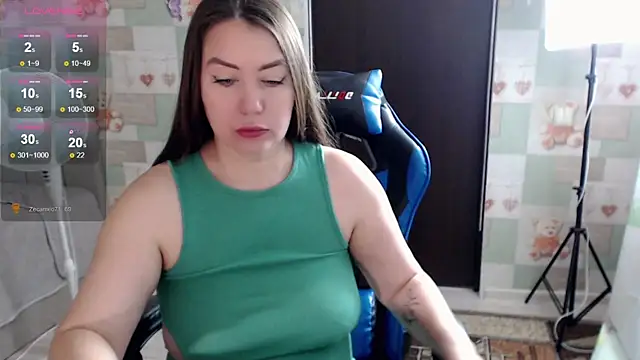 Snapshot of Korolek12 chatting on 07-16-26, 04:51 Korolek12 online show from 07-16-26, 04:51