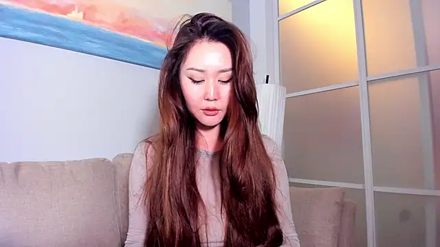 lucky liss  online show from 04-26-26, 05:05