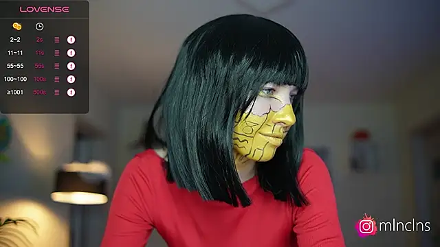 Snapshot of melanielwithu chatting on 10-27-25, 12:42 melanielwithu online show from 10-27-25, 12:42