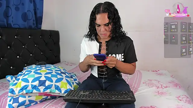 meelisaa online show from 09-21-25, 08:10