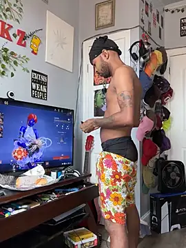 Snapshot of spideyzaddy chatting on 09-10-25, 04:51 spideyzaddy online show from 09-10-25, 04:51