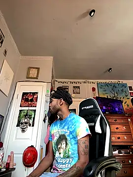 Snapshot of spideyzaddy chatting on 09-20-25, 07:59 spideyzaddy online show from 09-20-25, 07:59