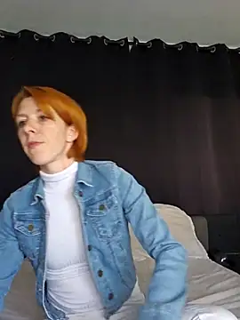 Snapshot of Mymiesexy chatting on 03-17-25, 02:12 Mymiesexy online show from 03-17-25, 02:12