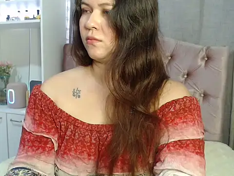 Starsweetcute online show from 11-19-25, 11:10