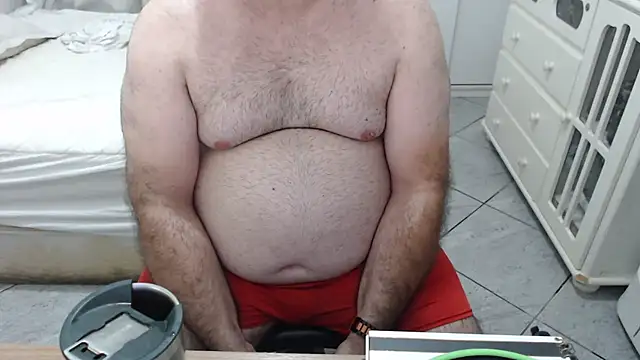 MysterBearMG online show from 10-08-25, 11:24