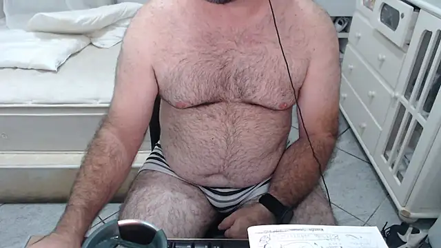 MysterBearMG online show from 02-06-26, 10:46