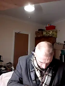 Snapshot of theSmallest-dick chatting on 12-03-24, 03:11 theSmallest-dick online show from 12-03-24, 03:11