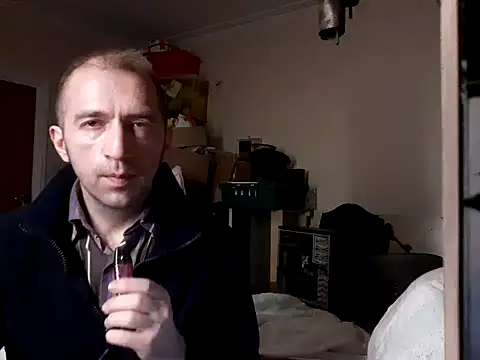 Snapshot of theSmallest-dick chatting on 12-17-24, 07:59 theSmallest-dick online show from 12-17-24, 07:59