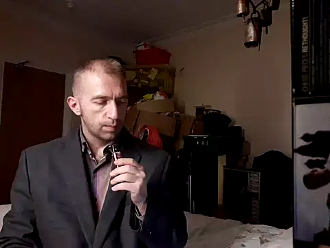 Snapshot of theSmallest-dick chatting on 12-28-24, 11:37 theSmallest-dick online show from 12-28-24, 11:37