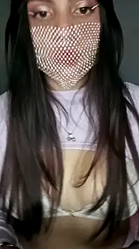 Snapshot of darika__ chatting on 10-07-25, 06:43 darika online show from 10-07-25, 06:43
