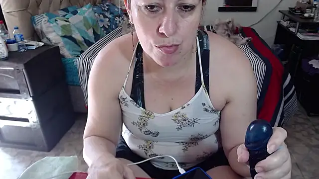 Barbiegomez online show from 12-22-25, 07:00