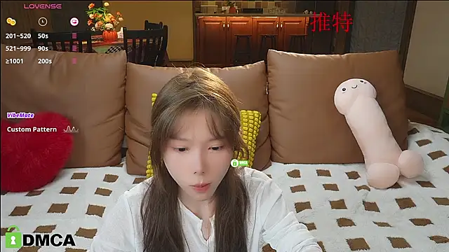 Snapshot of Luna520 chatting on 01-03-25, 01:14 Luna520 online show from 01-03-25, 01:14