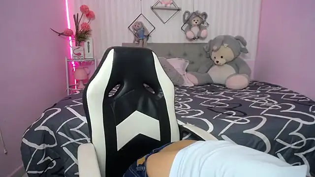 cum bigass online show from 03-12-26, 12:11