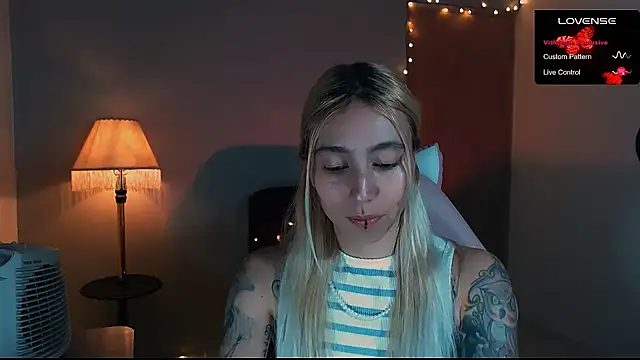 Saucy Jenn online show from 01-17-25, 02:50