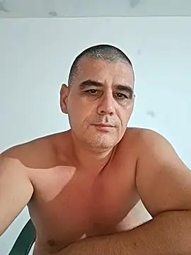 Snapshot of sile2000nou chatting on 06-27-26, 09:09 sile2000nou online show from 06-27-26, 09:09