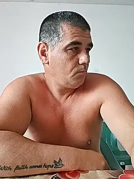 Snapshot of sile2000nou chatting on 07-09-26, 03:54 sile2000nou online show from 07-09-26, 03:54