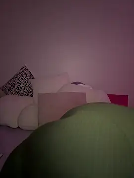 Snapshot of EmmieRae chatting on 02-06-25, 09:49 EmmieRae online show from 02-06-25, 09:49