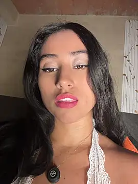 Valentinne z online show from 05-12-26, 11:57