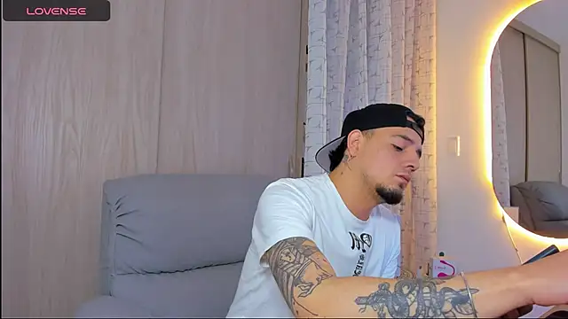 alejandro calderon1 online show from 11-15-25, 07:05