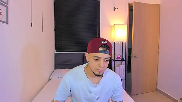 alejandro calderon1 online show from 04-05-26, 04:53