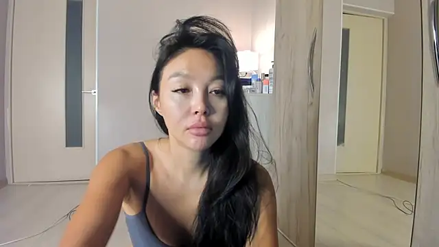 Snapshot of keiko_hot chatting on 05-03-26, 01:11 keiko hot online show from 05-03-26, 01:11