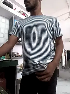 Snapshot of Vishupatil99 chatting on 11-15-25, 09:17 Vishupatil99 online show from 11-15-25, 09:17