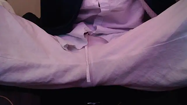 Snapshot of herver67 chatting on 12-01-25, 03:39 herver67 online show from 12-01-25, 03:39