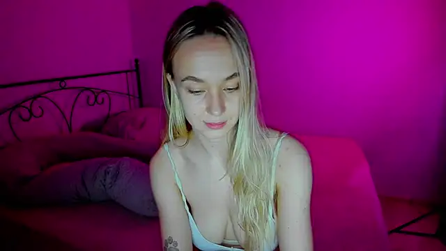 Snapshot of SexyCocobutt chatting on 12-29-24, 12:12 SexyCocobutt online show from 12-29-24, 12:12