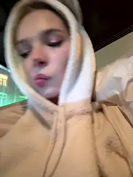 Snapshot of GentleRossi chatting on 01-14-26, 03:06 GentleRossi online show from 01-14-26, 03:06