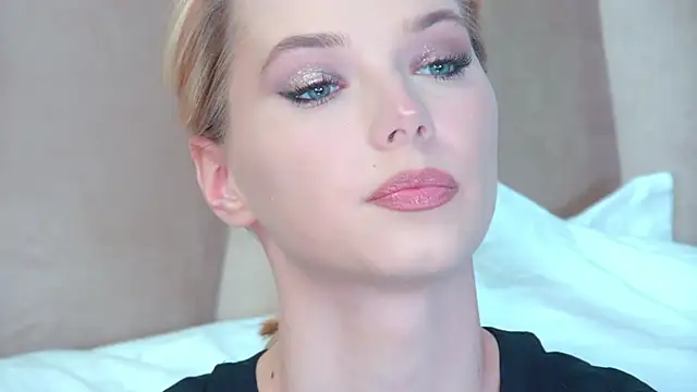 Snapshot of GentleRossi chatting on 02-06-26, 03:15 GentleRossi online show from 02-06-26, 03:15