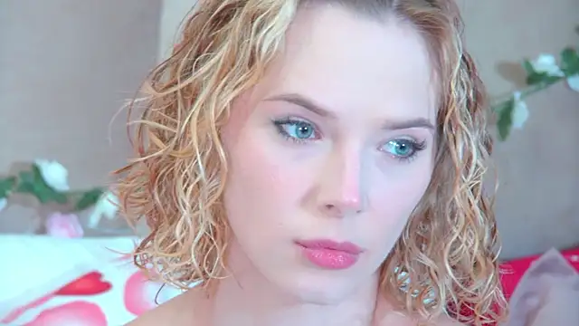 Snapshot of GentleRossi chatting on 02-25-26, 03:21 GentleRossi online show from 02-25-26, 03:21