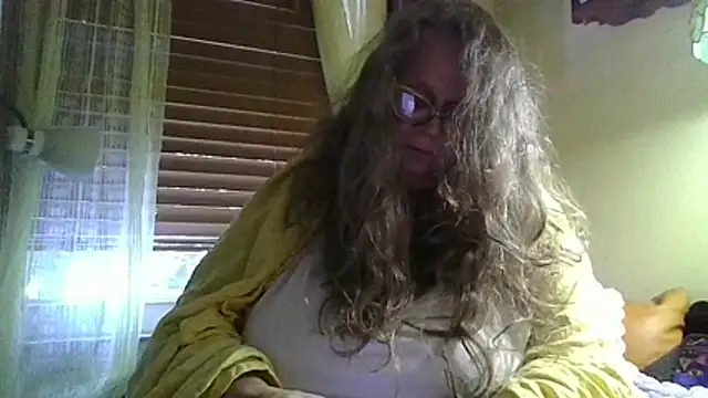 Snapshot of DestineeLoverGirl chatting on 07-23-26, 12:36 DestineeLoverGirl online show from 07-23-26, 12:36