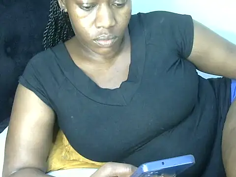 Snapshot of Sweettkendy chatting on 07-23-26, 10:02 Sweettkendy online show from 07-23-26, 10:02